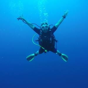 Meet your Posher, Fleur